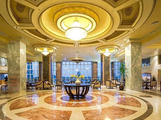 ميراج أكوا بارك و سبا