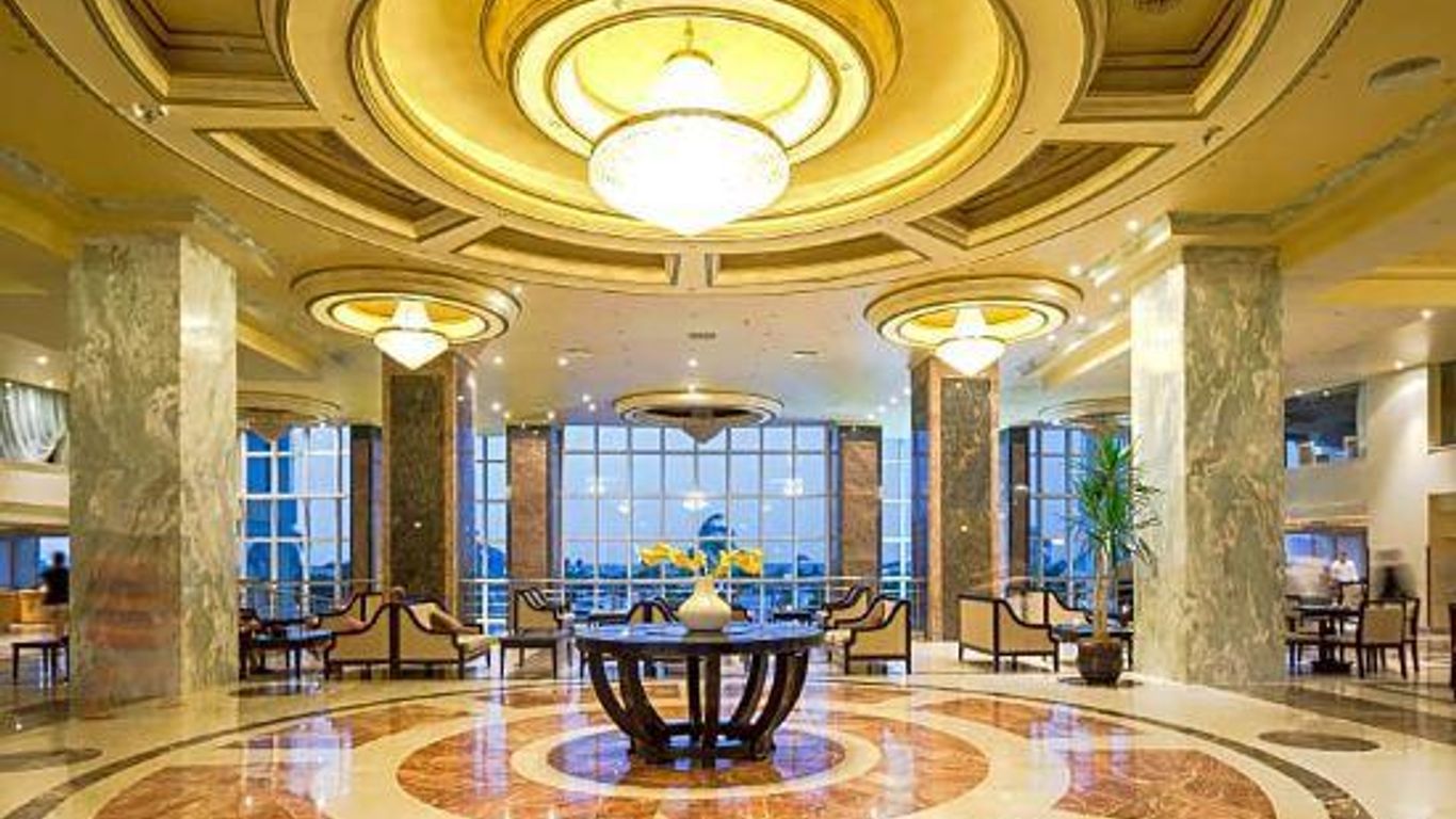 ميراج أكوا بارك و سبا