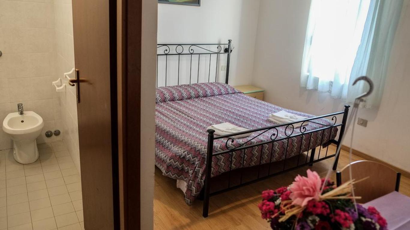 Hotel Paradiso