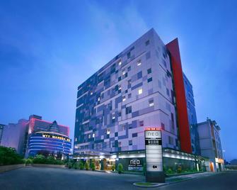 Horu Hotel Mangga Dua Square - Yakarta - Edificio