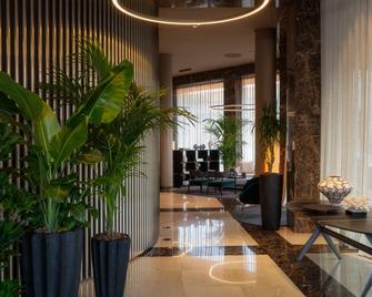 Crowne Plaza Milan City - Milà - Vestíbul