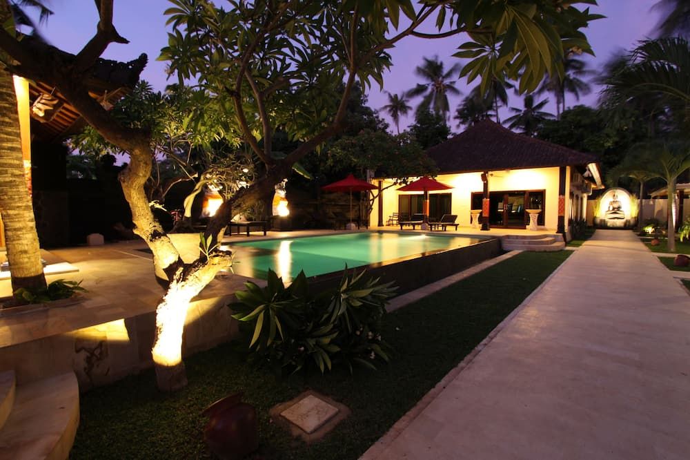 Hotel Melamun - Buleleng