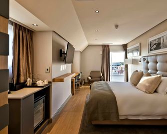 Krystal Beach Hotel - Gordon's Bay - Κρεβατοκάμαρα