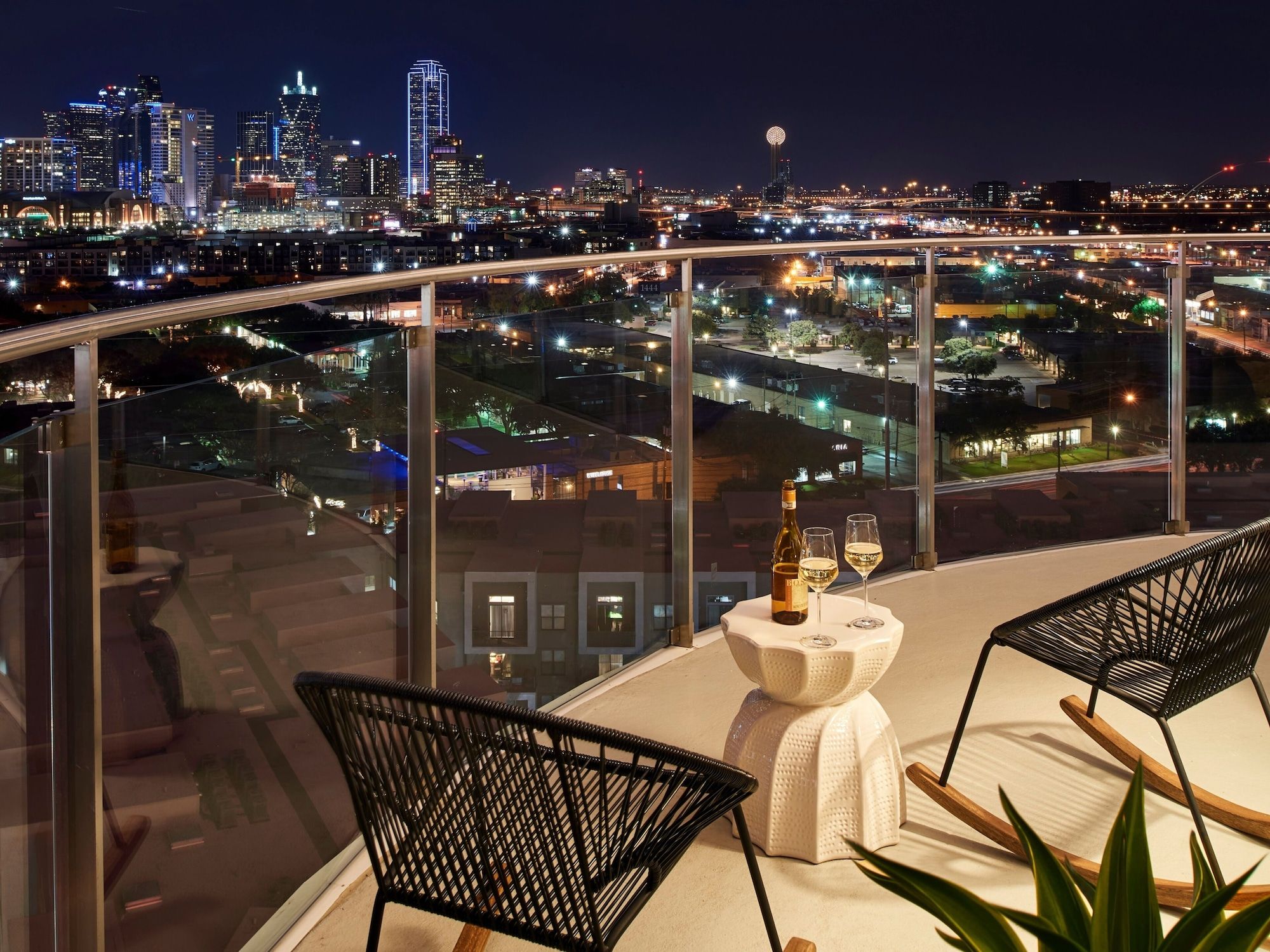 Virgin Hotels Dallas - דאלאס - מרפסת