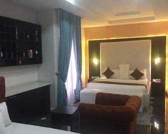 Wizy Hyatt Hotel - Enugu - Habitación
