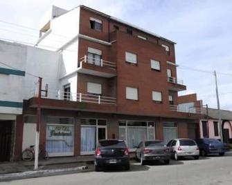 Puntarenas - Mar de Ajó - Edificio
