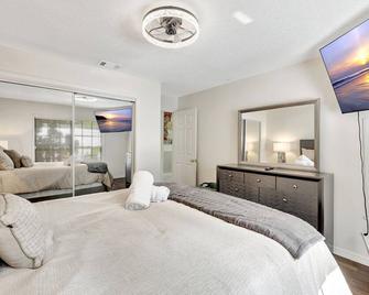 3-bedroom villa in fabulous Saddlebrook Resort. - Zephyrhills - Bedroom