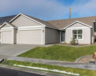 Modern Comfort - Hermiston - Gebäude