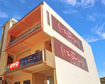 Hotel O The Shaan Inn - Bhopal - Building