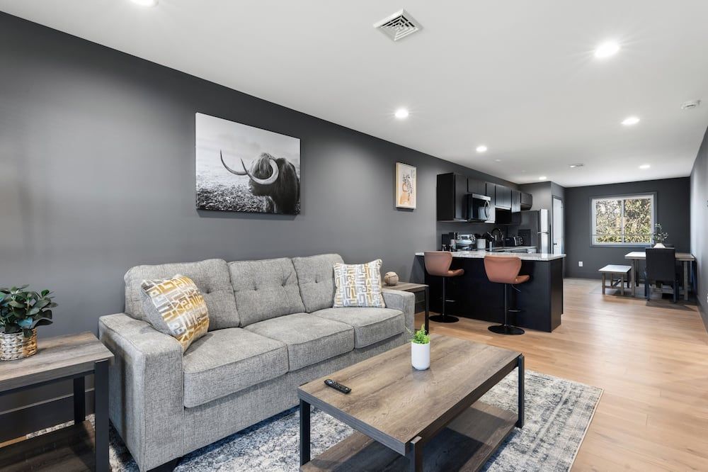 Central 2bd Apartment - Festus
