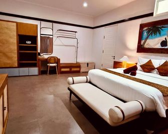 The Trawangan Resort - Pemenang - חדר שינה