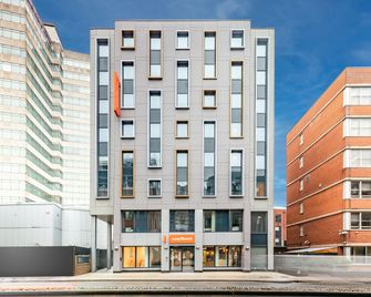 easyHotel Cardiff - קארדיף - בניין