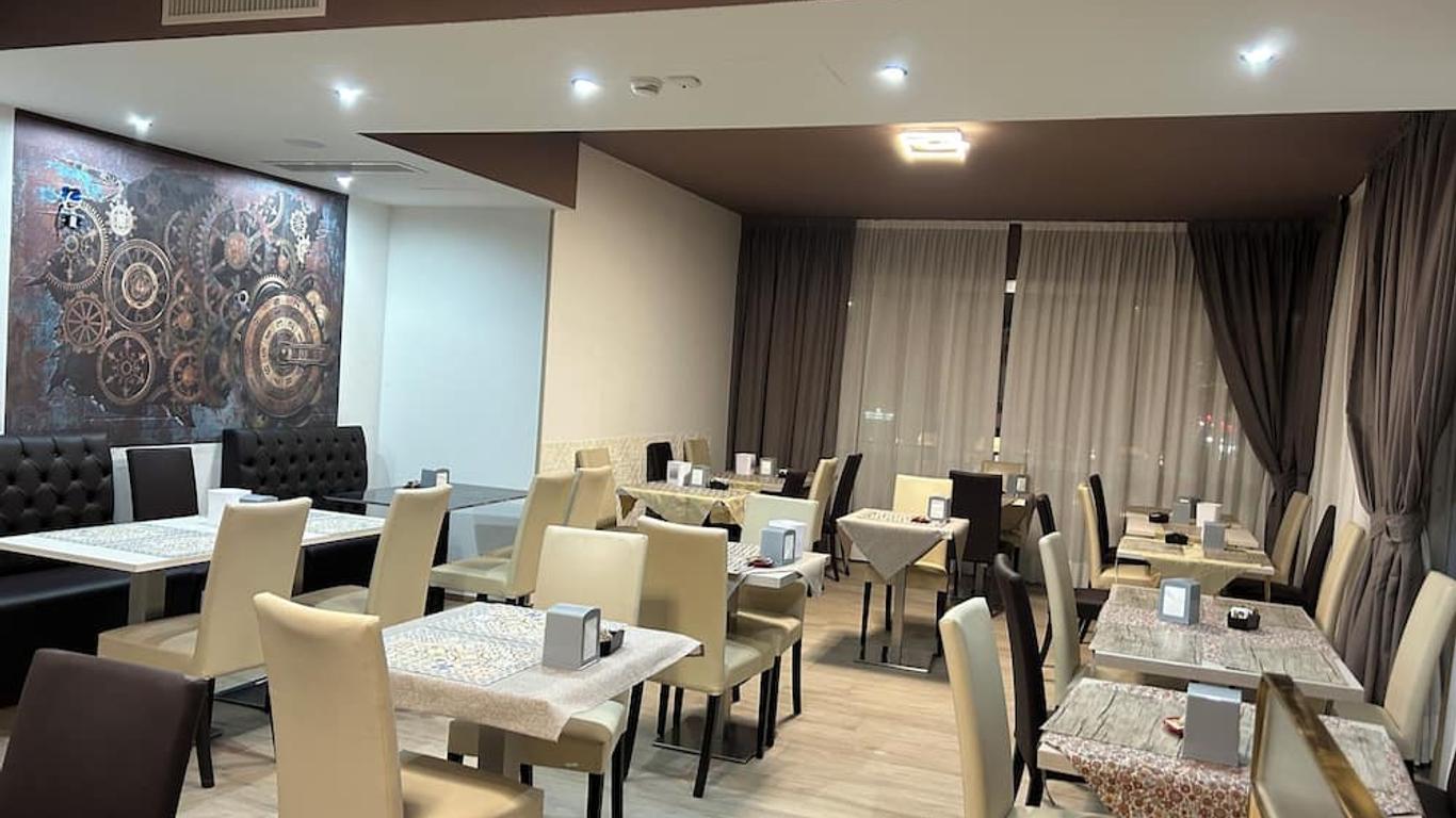 Hotel Stradivari