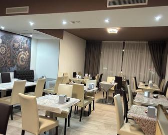 Hotel Stradivari - Milan - Restaurant