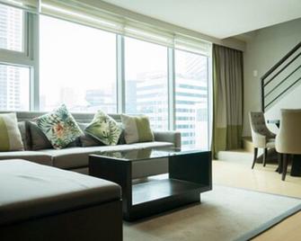 Avant Serviced Suites - Personal Concierge - Makati - Living room
