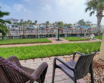 Queen Queen Marina View - Indian Rocks Beach - Balcony