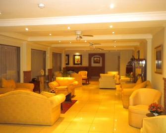 Hotel Capelli Express - Talca - Lounge