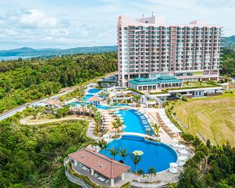 Oriental Hotel Okinawa Resort & Spa - Nago - Building
