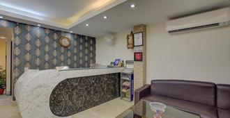 Fabhotel Avn Plaza - Ranchi - Recepción