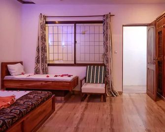 Spacious triple room no2 in nungwi near beach - Nungwi - Habitación