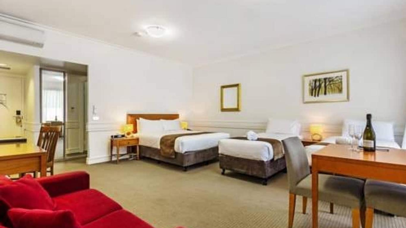 Beaumont Kew Apartments