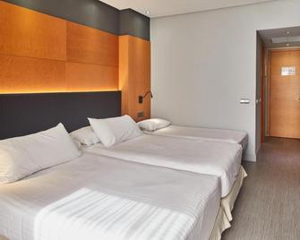 Silken Puerta Madrid - Madrid - Bedroom