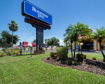 Rodeway Inn Port Richey North - Port Richey - Building