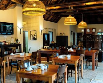 7th Hole Golf Lodge - Modimolle - Restaurant