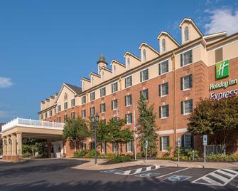Holiday Inn Express State College At Williamsburg Square - State College - Rakennus