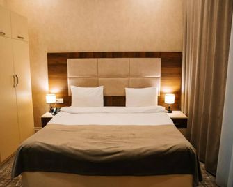 Clock Tower Apartment In Baku - Baku - Bedroom