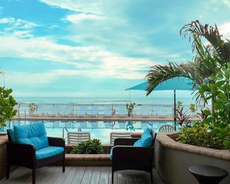 Boardwalk Inn and Suites - Daytona Beach - Balkon