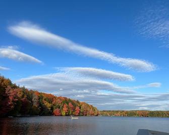 Walker Lake Resort - Huntsville