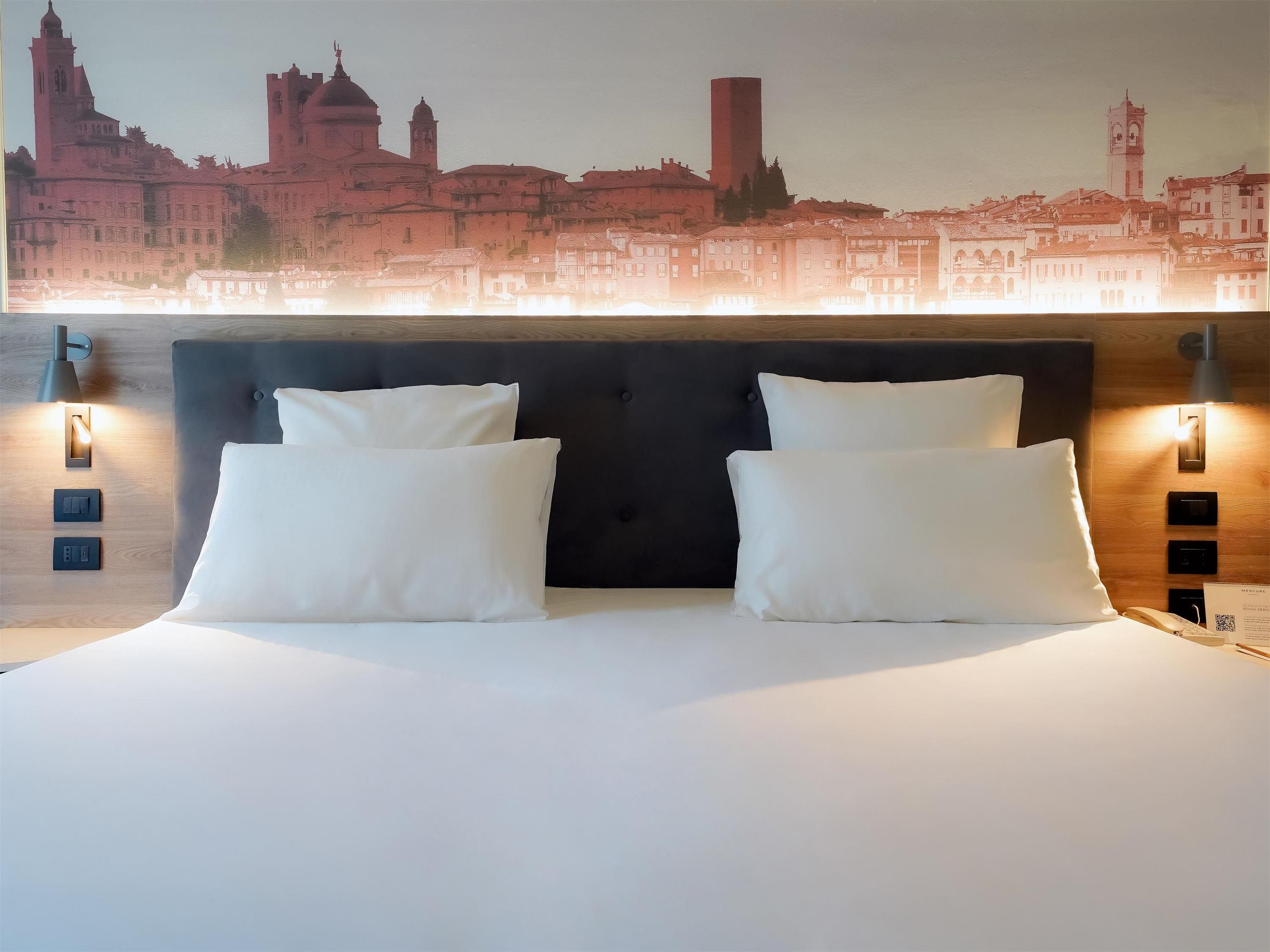 ميركيور بيرجامو سنترو بالاتزو دولسي - برغامو - غرفة نوم