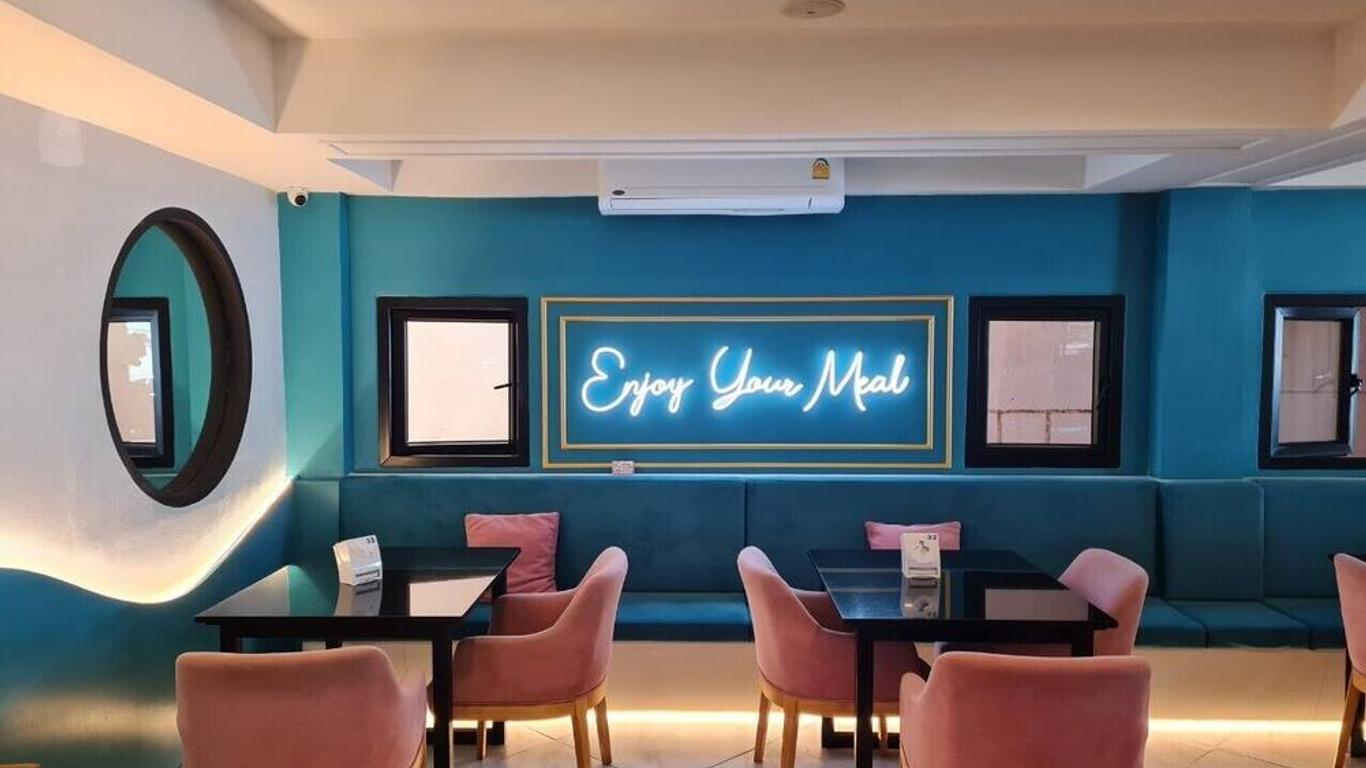 Opal House Hotel & Restaurant