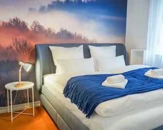 7SEAS Apartment zentral mit High-Speed Wifi für 4 P - Kaiserslautern - Bedroom