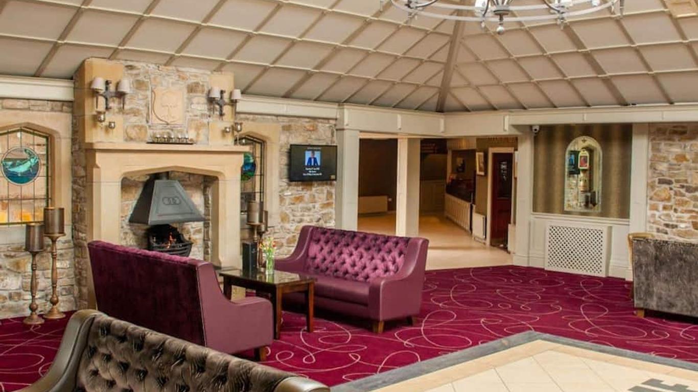 Allingham Arms Hotel