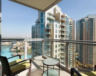 Ramada by Wyndham Downtown Dubai - Dubai - Balcone