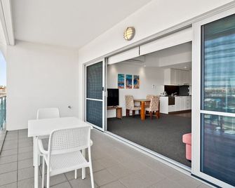 Sea Side 104 - Mandurah - Balcony