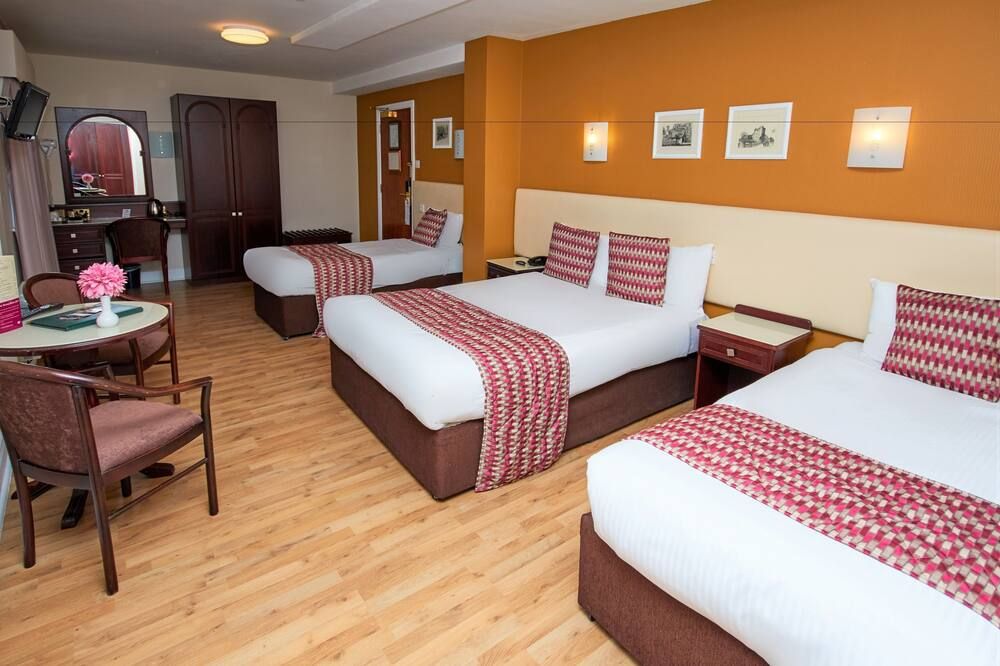 Eviston House Hotel - Killarney - Bedroom