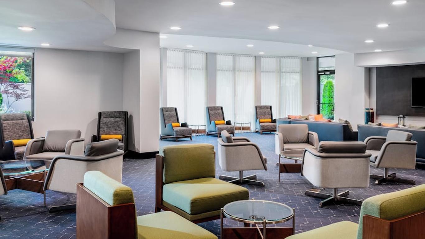 Courtyard by Marriott Providence Lincoln