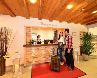 فاميلينهوتل كلاينوالسيرتال - ريزلرن - أفضل طعام