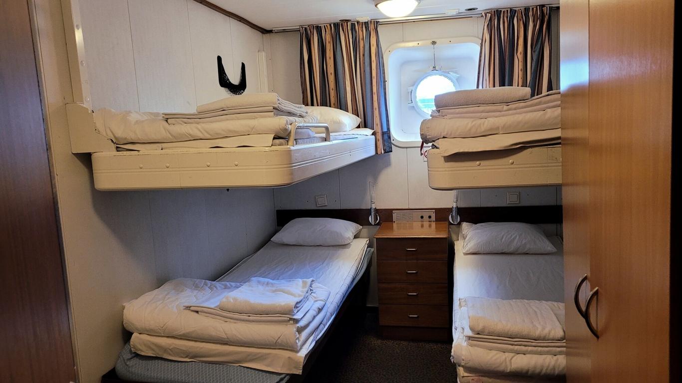 Laivahostel S/S Bore