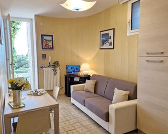 Total Relax Home by Holiday World - Framura - Soggiorno