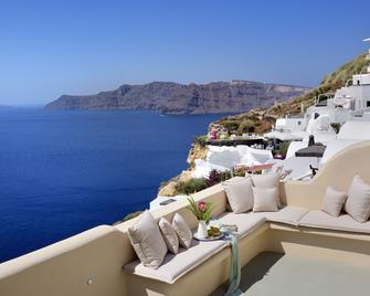 The A Collection By K&k - Oia - Balcón