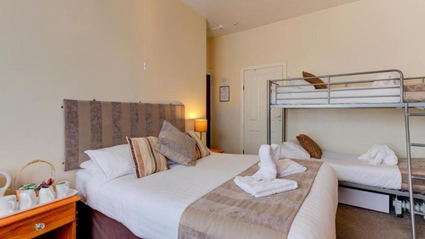 Lyndawn hotel