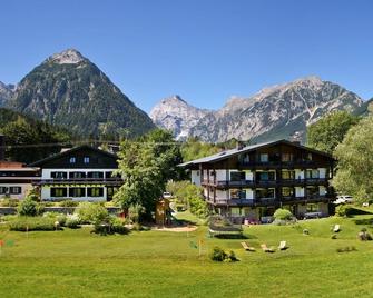 All Suite Hotel Garni Leithner - Pertisau - Building