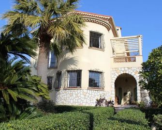 villa calliste - Saint-Laurent-du-Var - Bâtiment