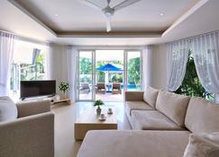 Baan Rim Talay - Beach Side 2 Bed Pool Villa - Koh Samui - Obývací pokoj