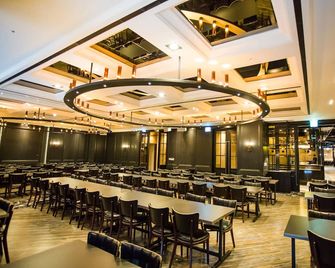 J Square Hotel and Wedding - Jinju - Restaurant