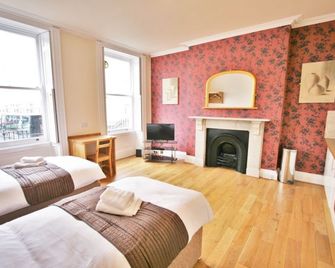 Central Studios Gloucester Place - Cheltenham - Bedroom